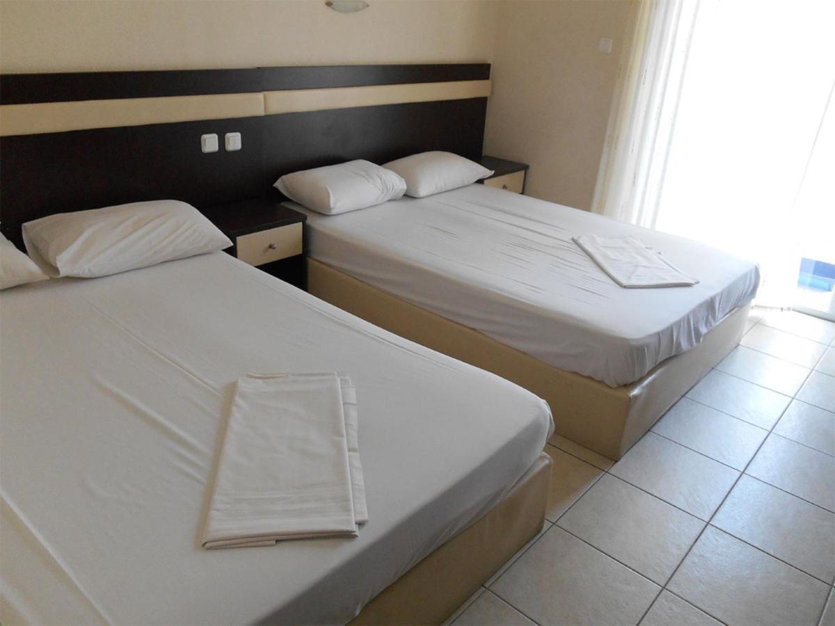 Villa Hariklia Paralia Katerinis Bagian luar foto