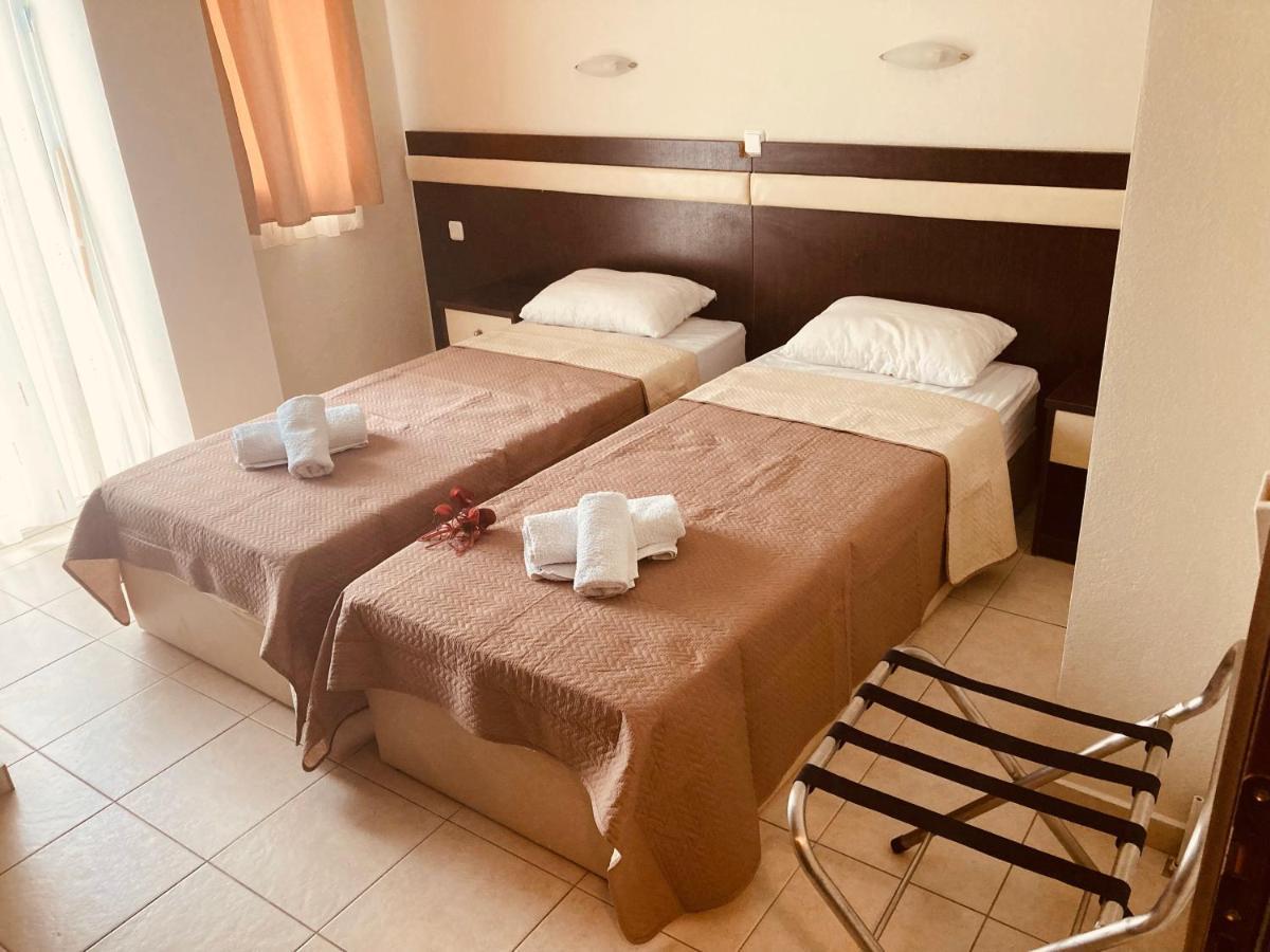 Villa Hariklia Paralia Katerinis Bagian luar foto