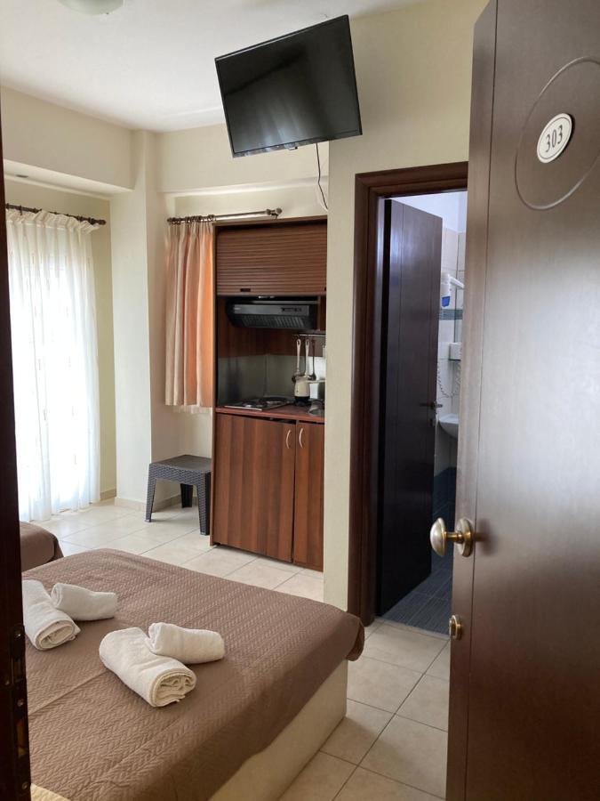 Villa Hariklia Paralia Katerinis Bagian luar foto